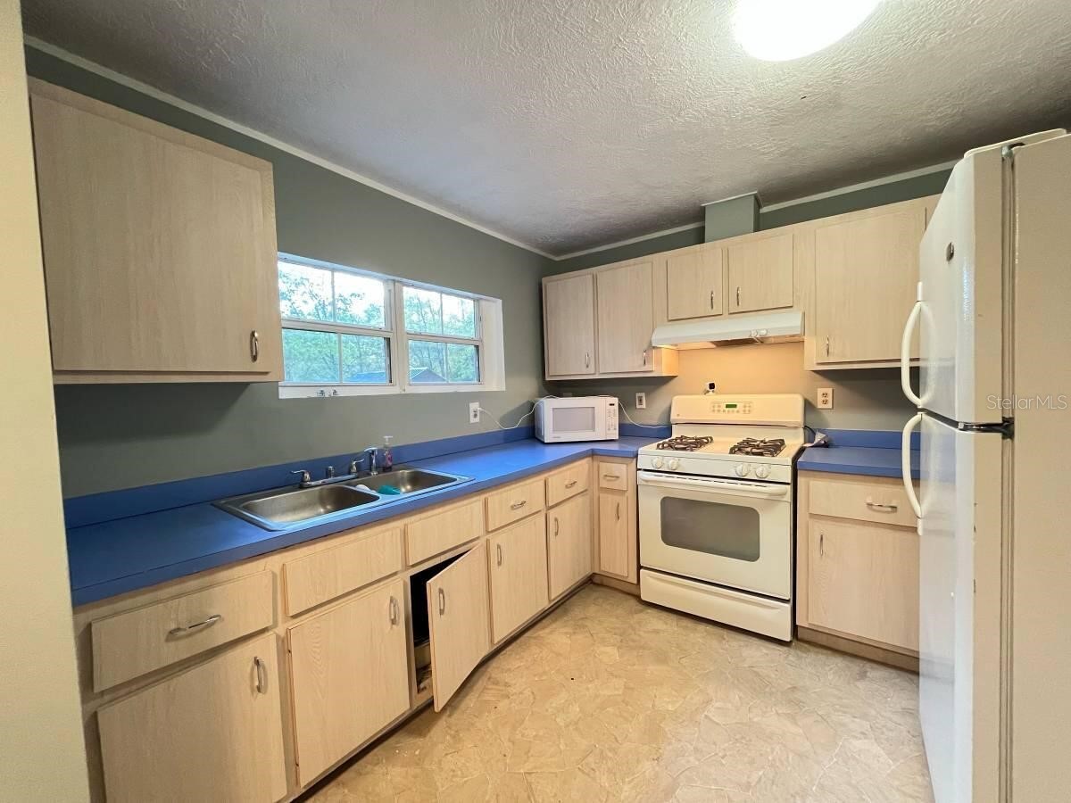 2432 SW 1st St Ocala FL 34475 O6416180 image11