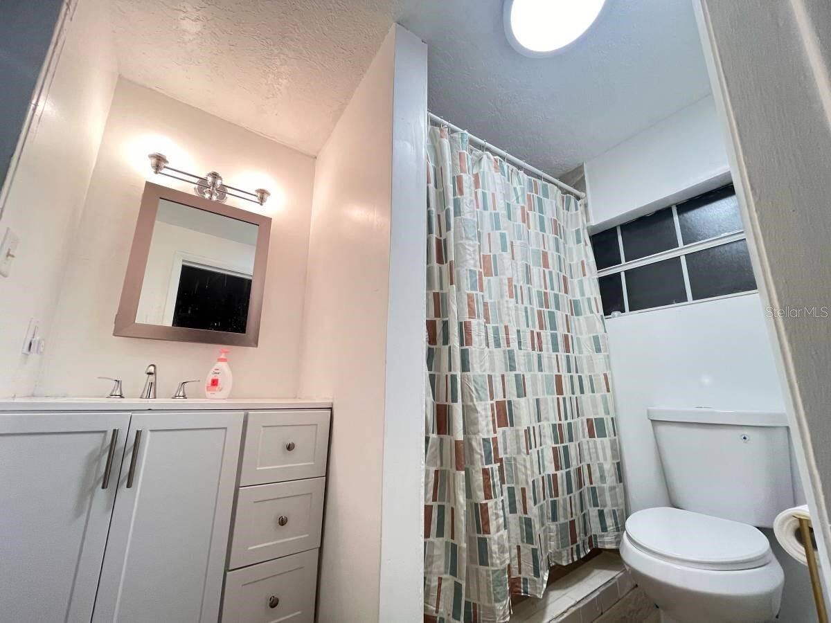 2432 SW 1st St Ocala FL 34475 O6416180 image8