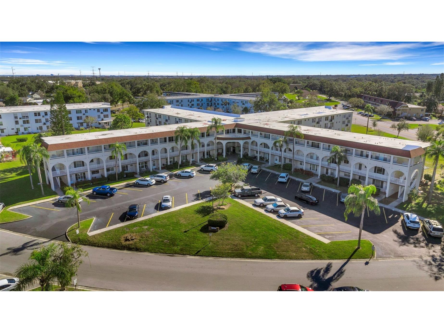 2433 Brazilia Drive #49 Clearwater FL 33763 - LAKE ARBOR TB8465924 image1