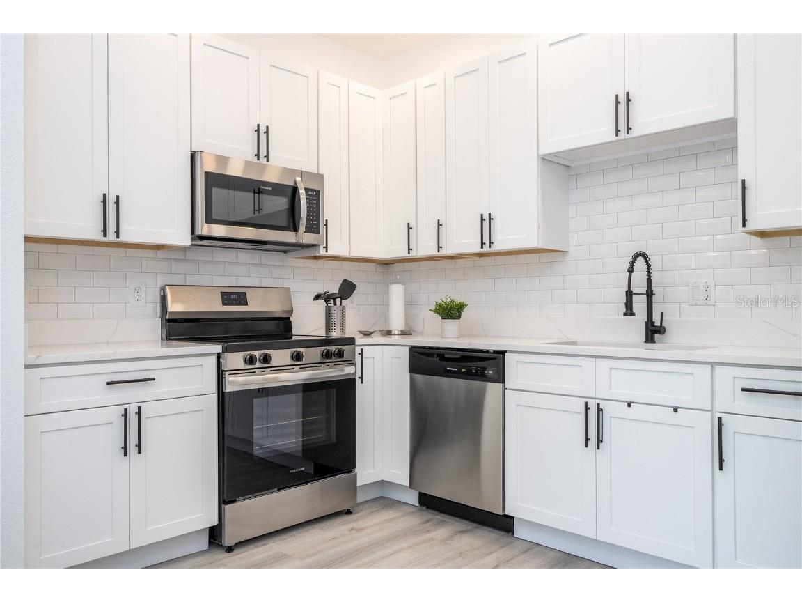 2433 Caravelle Circle Kissimmee FL 34746 O6349575 image17