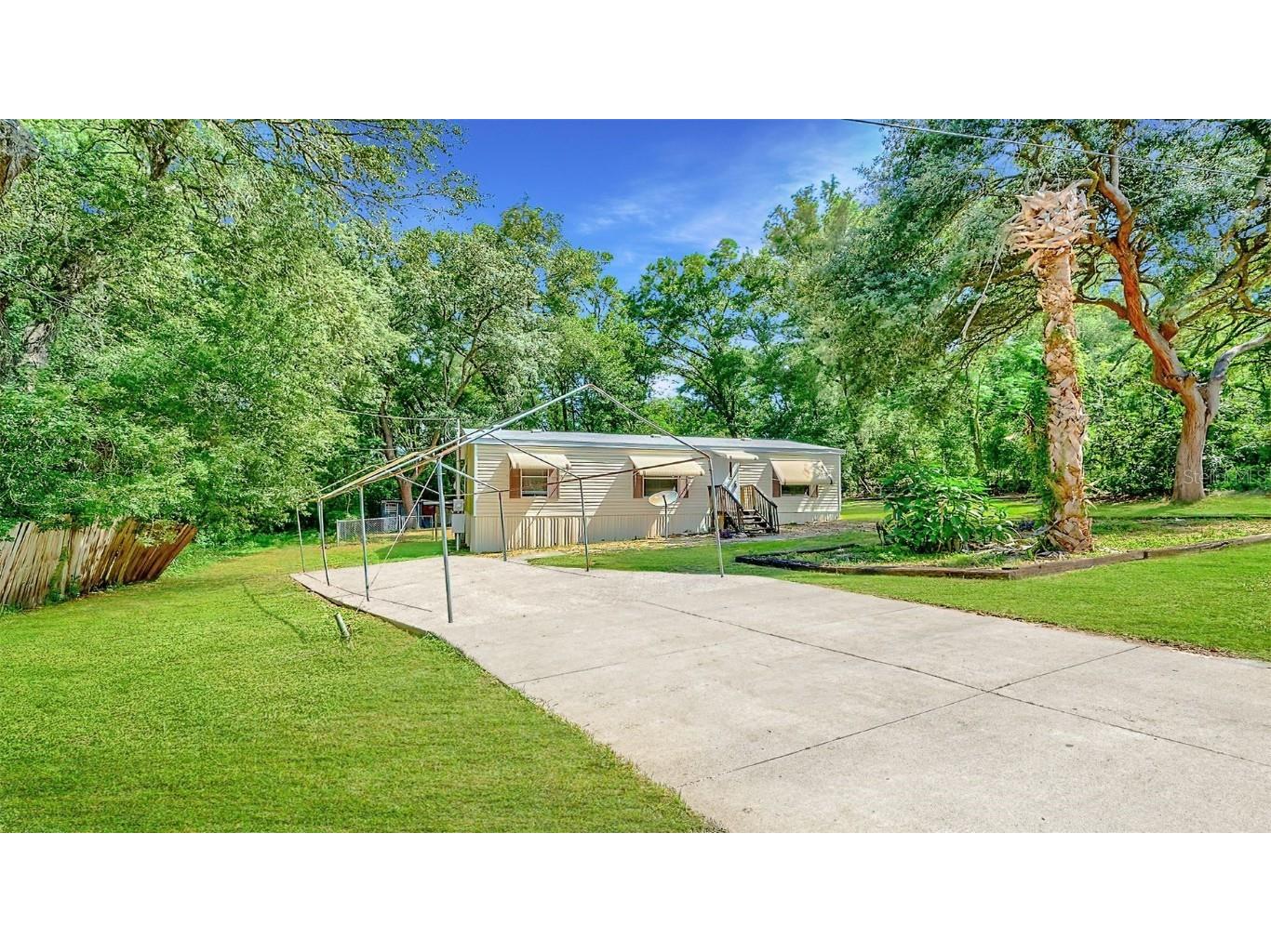 2433 E North Street Inverness FL 34453 TB8386471 image1