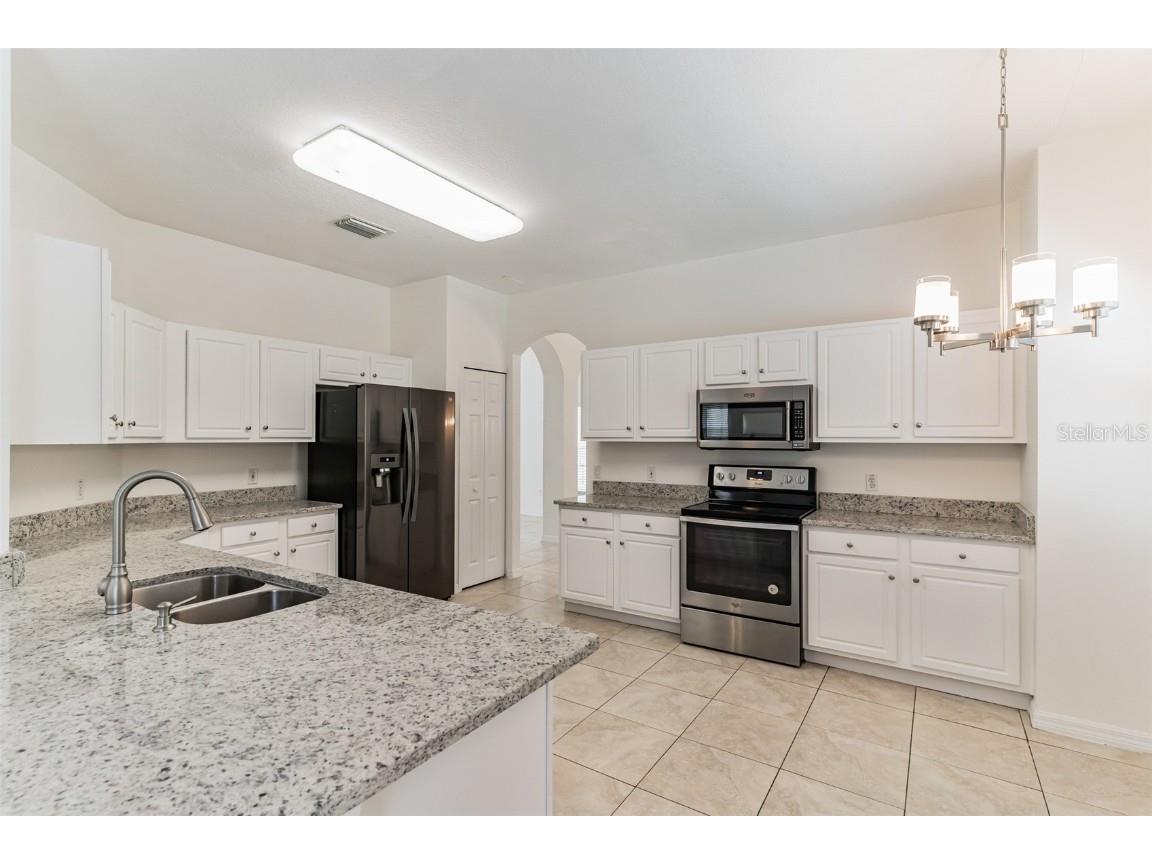 2433 Huron Circle Kissimmee FL 34746 TB8378409 image12