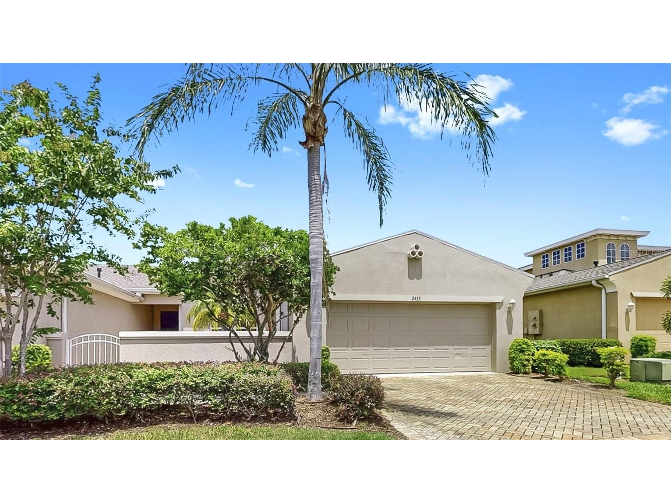 2433 Kensington Greens Drive Sun City Center FL 33573 TB8418737 image1