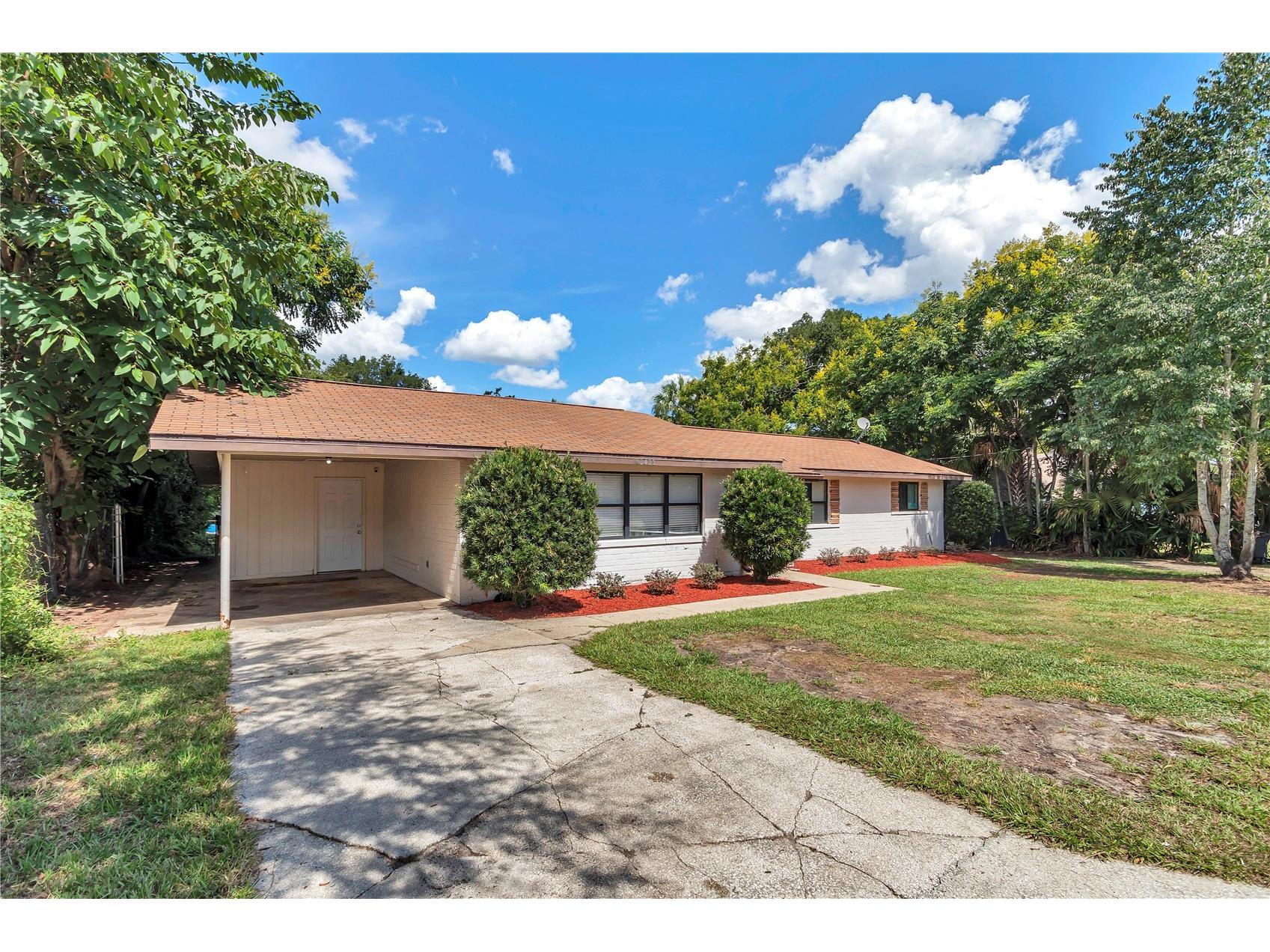 2433 NE 2nd Street Ocala FL 34470 OM710390 image3