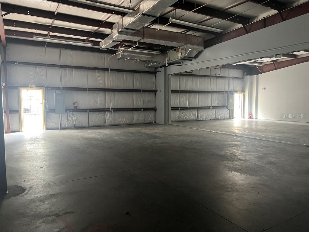 2433 S 86th Street Tampa FL 33619 TB8306859 image1