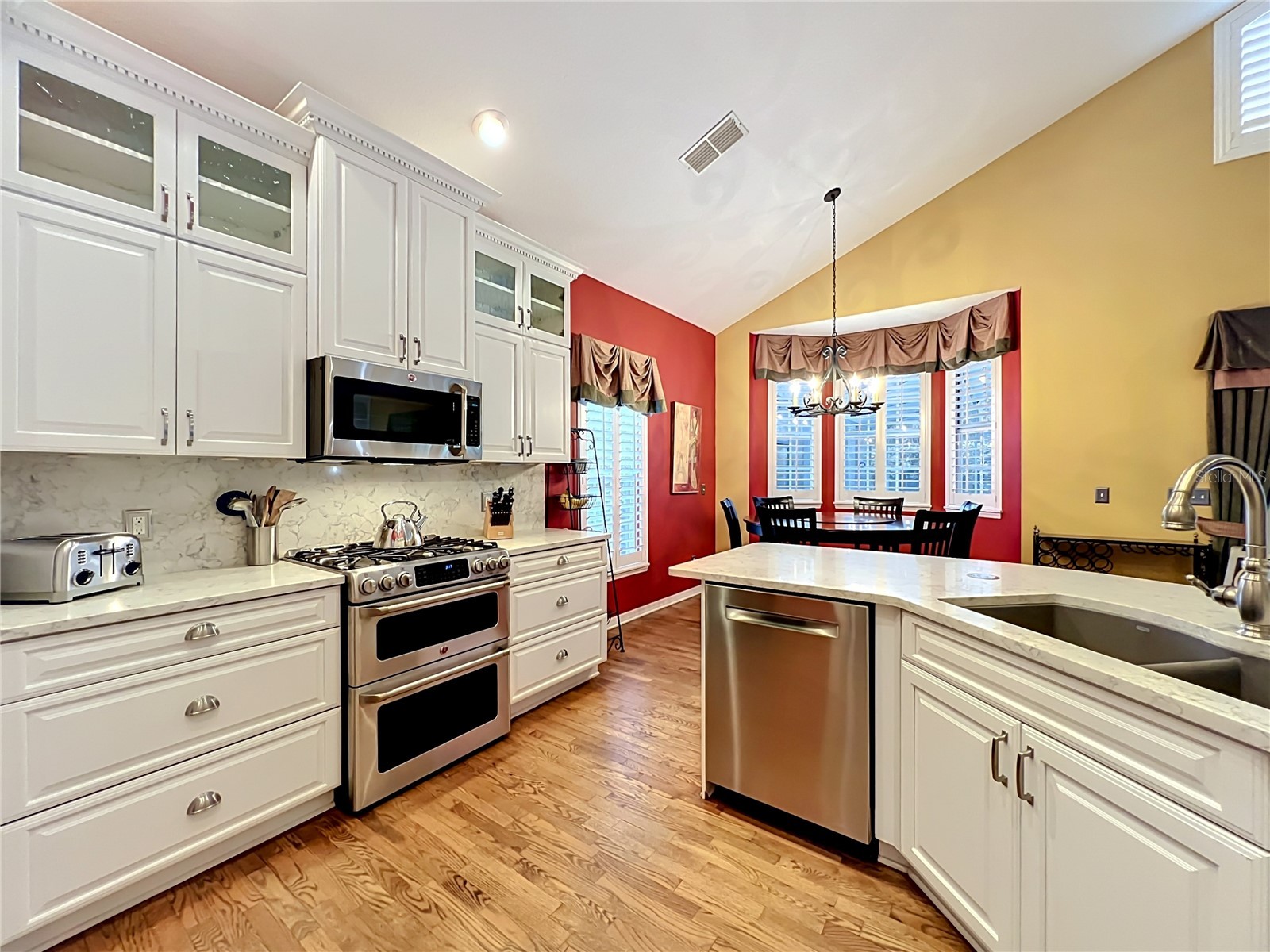 2433 Stoneview Road Orlando FL 32806 O6407767 image16