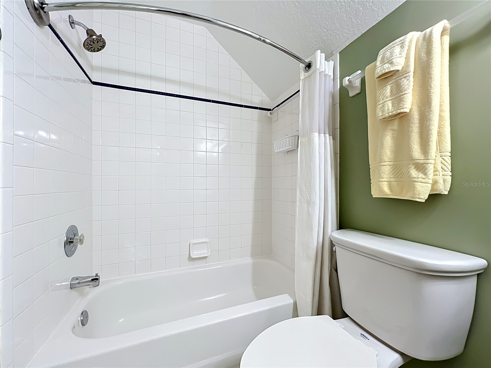 2433 Stoneview Road Orlando FL 32806 O6407767 image49