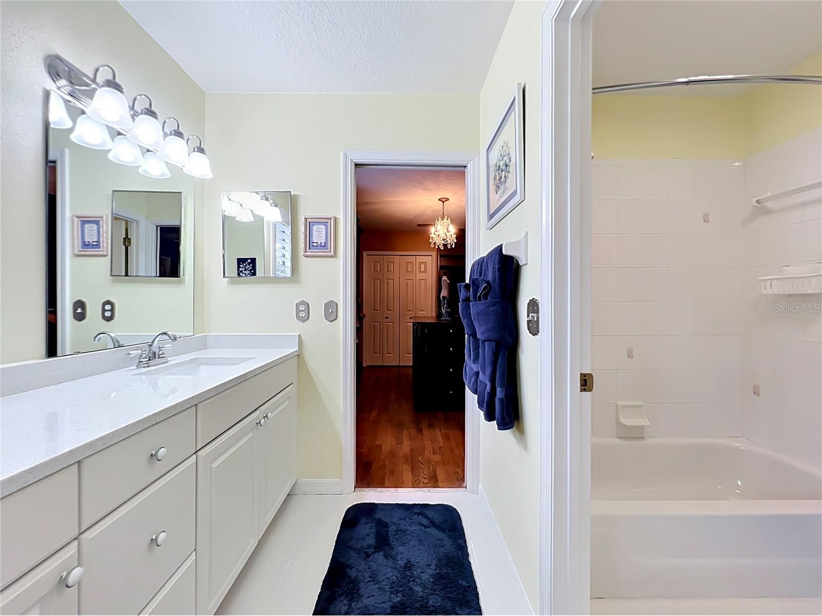 2433 Stoneview Road Orlando FL 32806 O6407767 image60