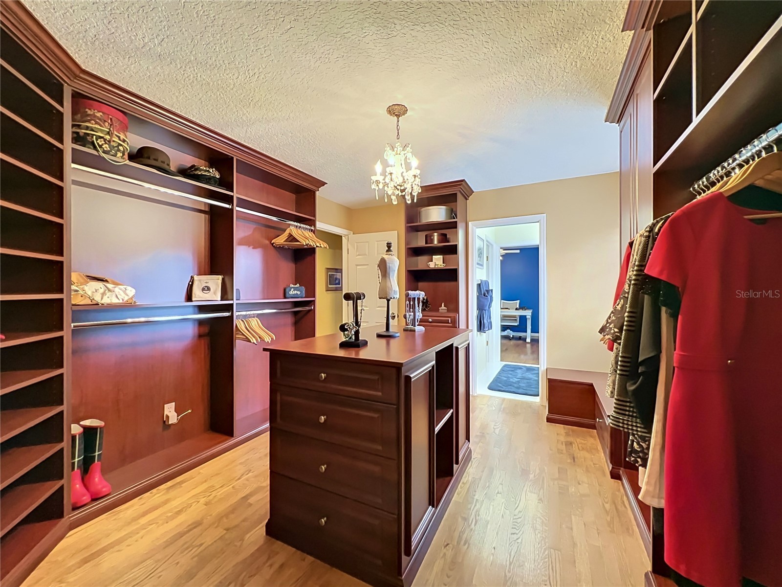 2433 Stoneview Road Orlando FL 32806 O6407767 image64