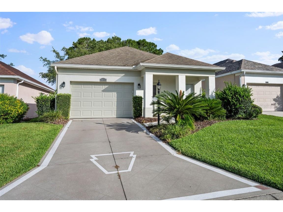 24333 Amberleaf Court Leesburg FL 34748 G5082594 image1