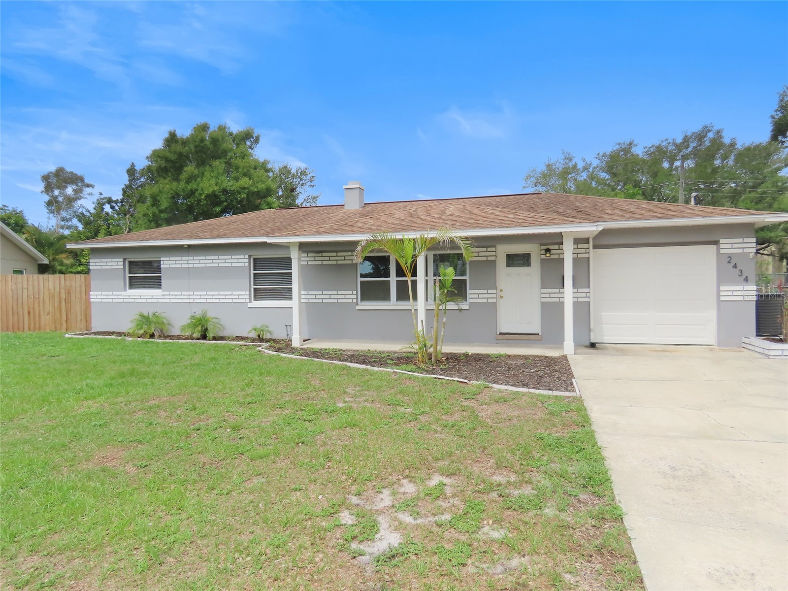 2434 65th Street N Saint Petersburg FL 33710 TB8513497 image1