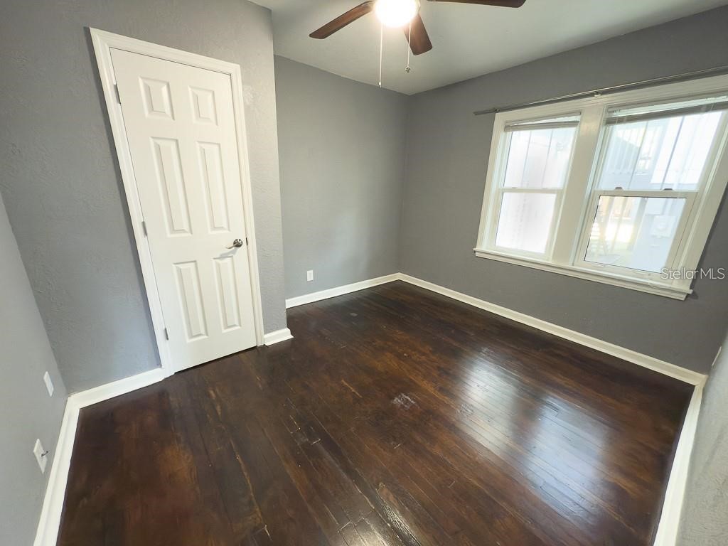 2434 9th Avenue N Saint Petersburg FL 33713 TB8505710 image11