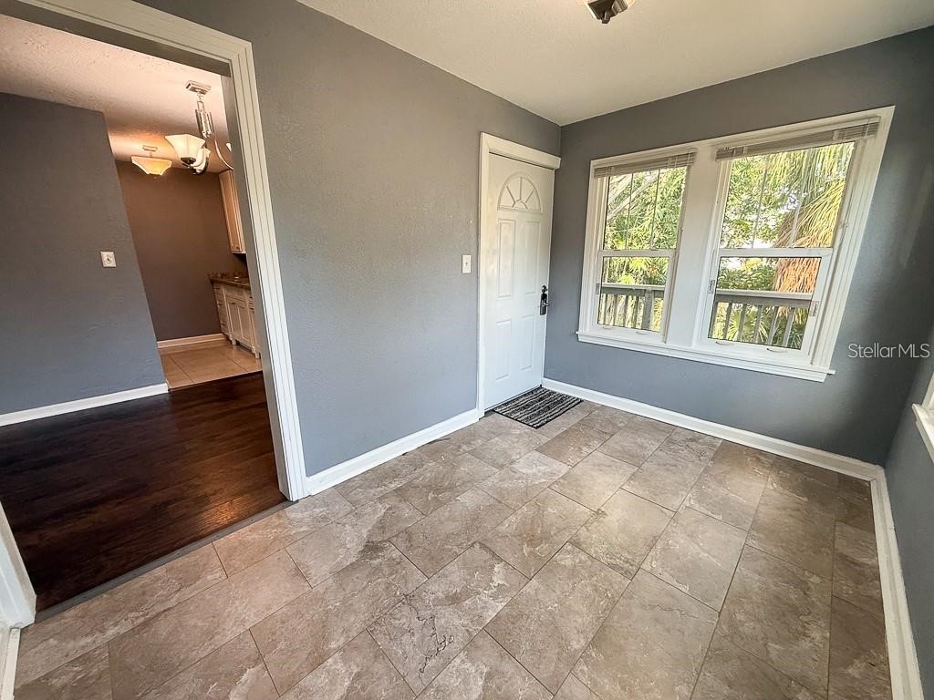 2434 9th Avenue N Saint Petersburg FL 33713 TB8505710 image28