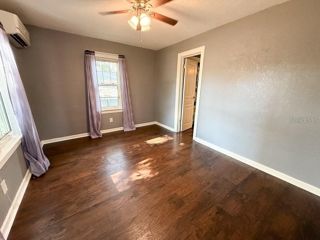 2434 9th Avenue N Saint Petersburg FL 33713 TB8505710 image35