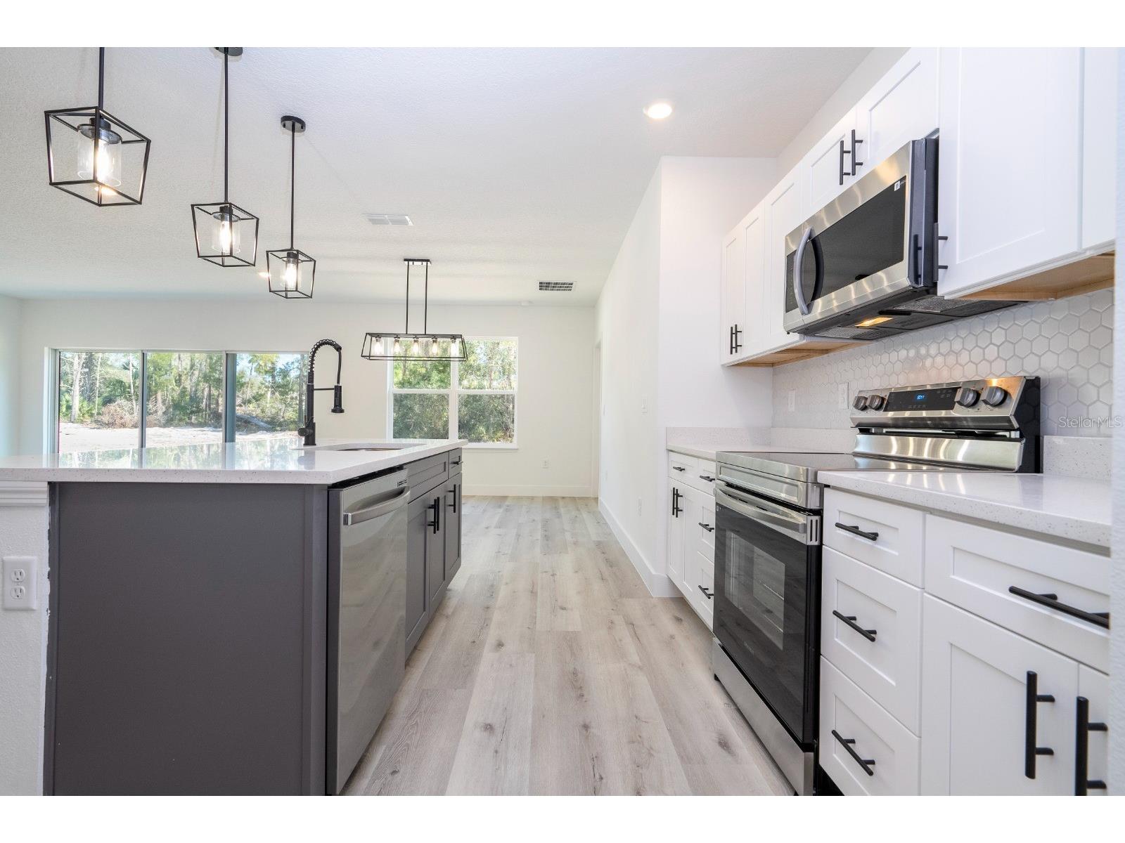 2434 Amnesty Drive North Port FL 34288 O6406005 image8