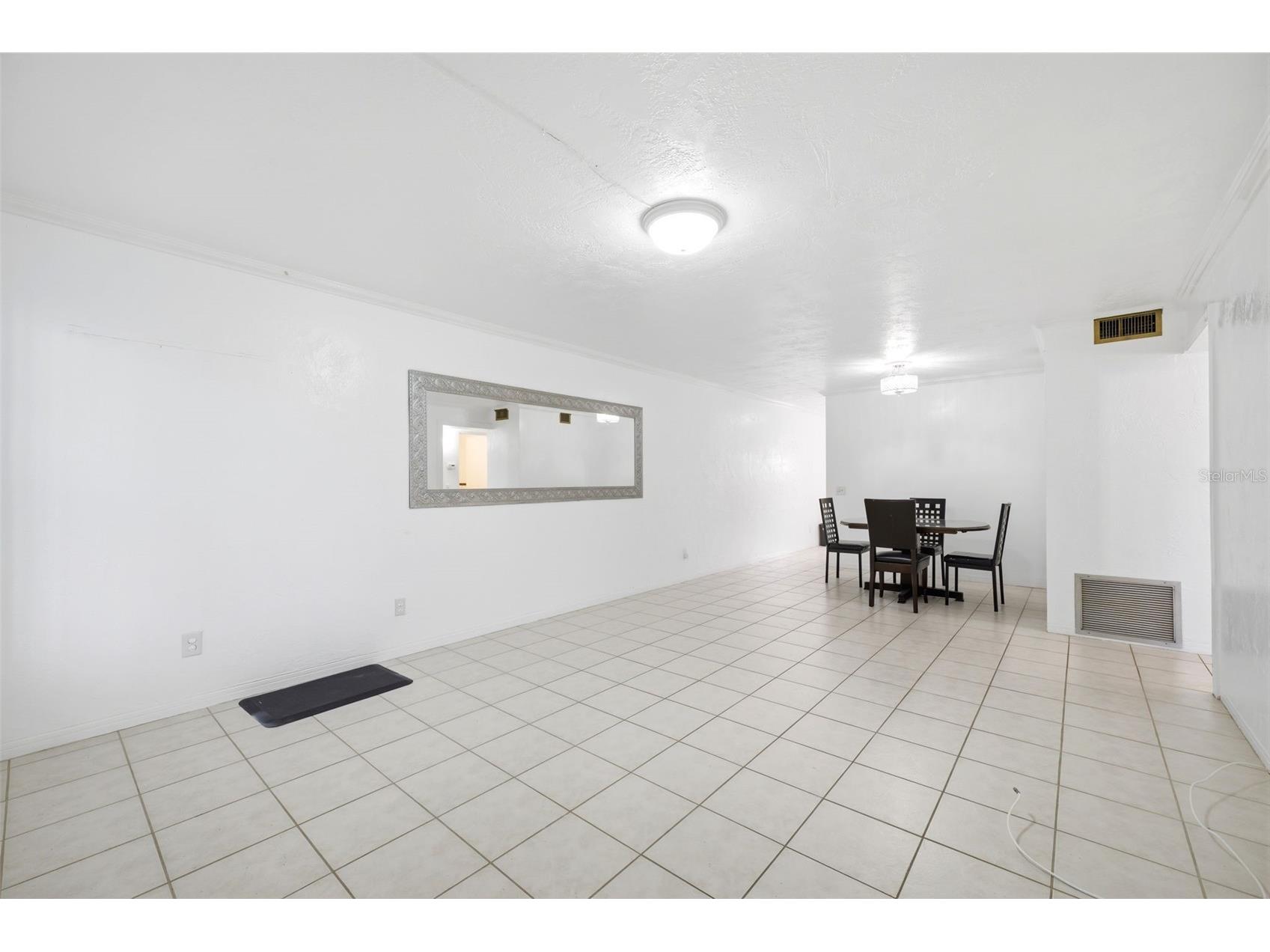 2434 Australia Way E #12 Clearwater FL 33763 W7886269 image4