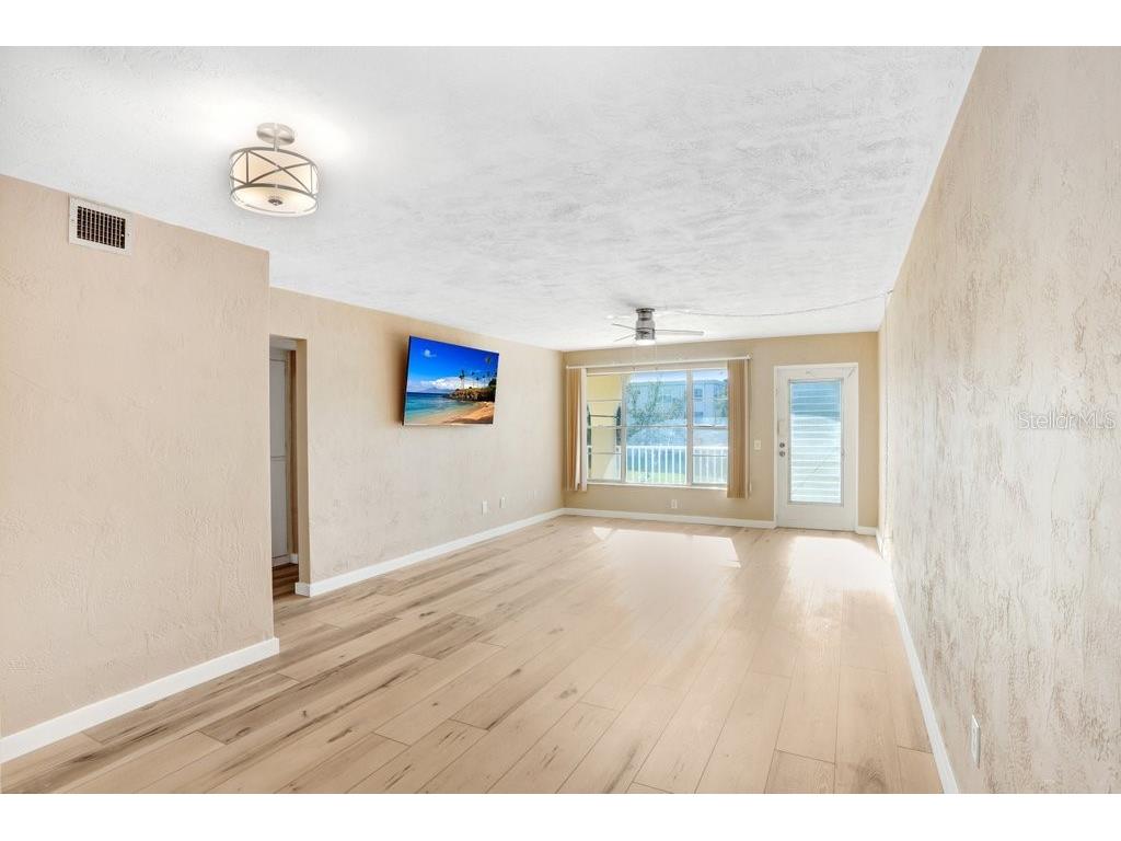 2434 Australia Way E #42 Clearwater FL 33763 TB8333932 image25