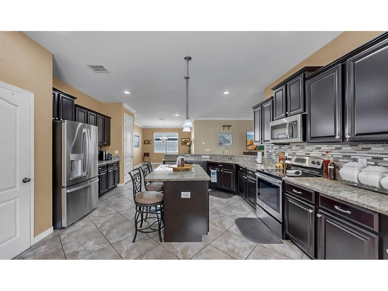 2434 Dakota Rock Drive Ruskin FL 33570 TB8447528 image14