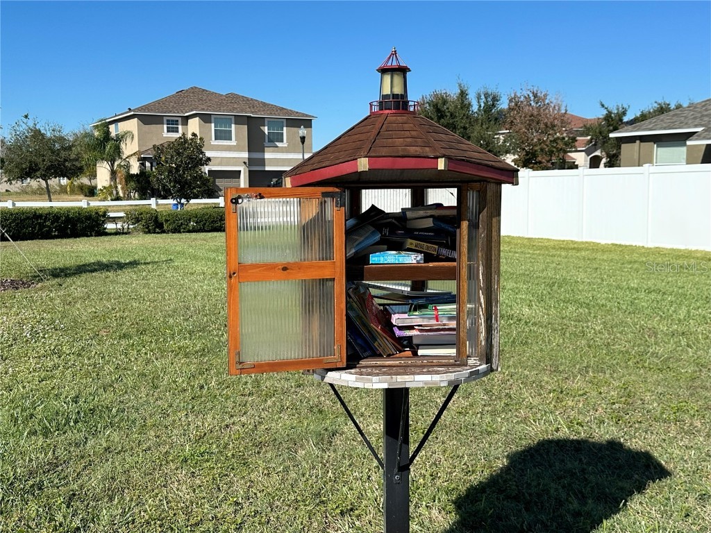 2434 Dakota Rock Drive Ruskin FL 33570 TB8447528 image60