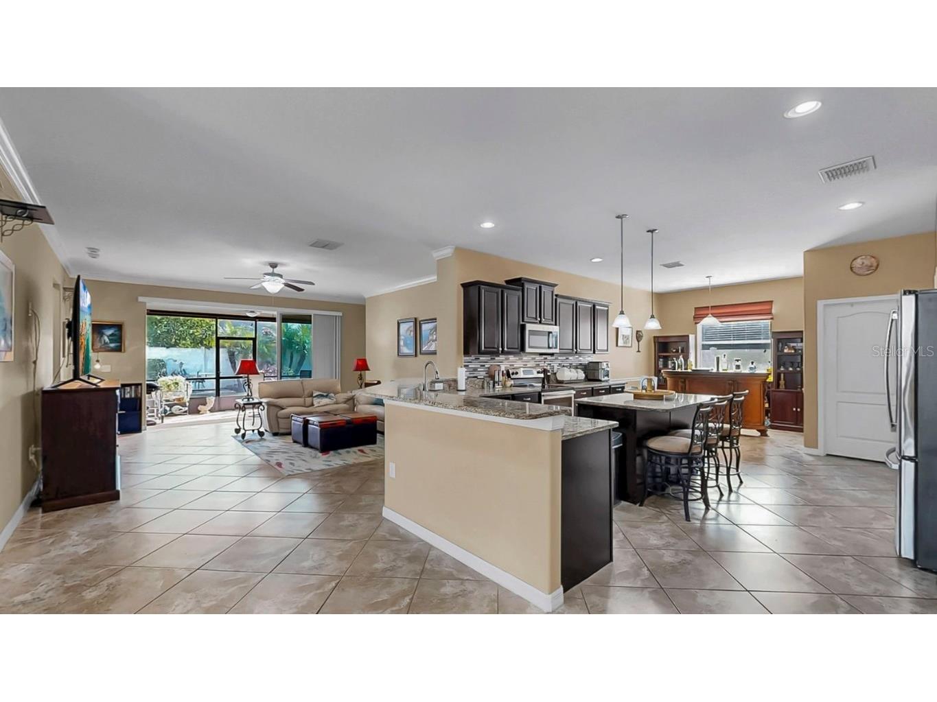 2434 Dakota Rock Drive Ruskin FL 33570 TB8447528 image7