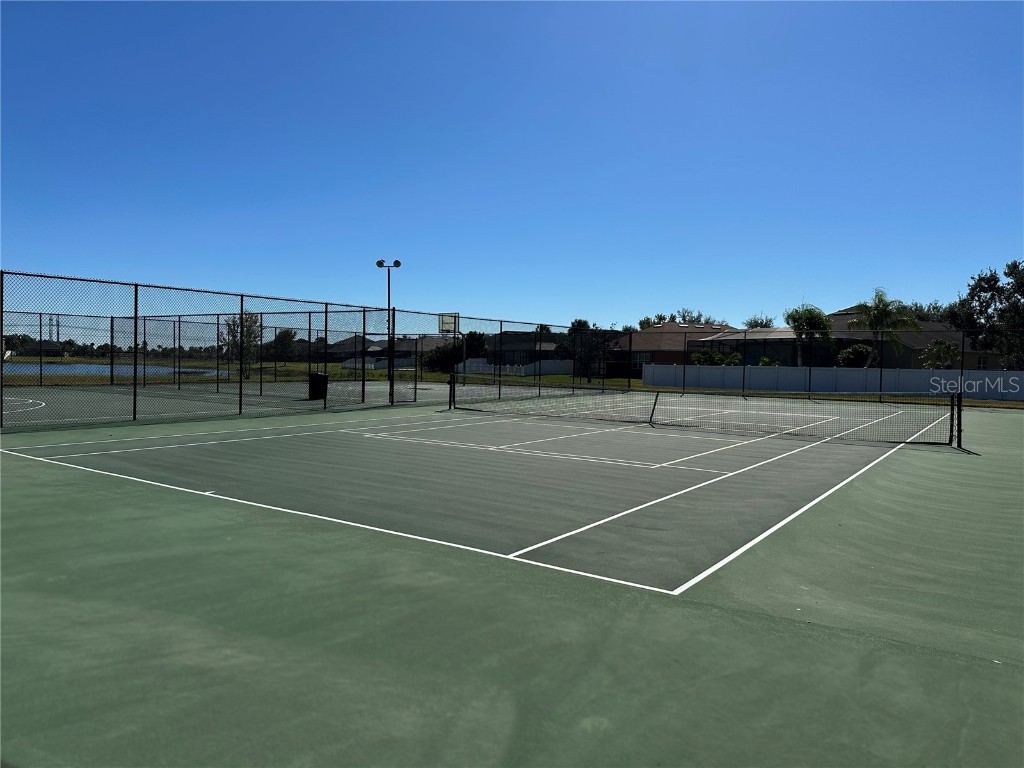 2434 Dakota Rock Drive Ruskin FL 33570 TB8447528 image71