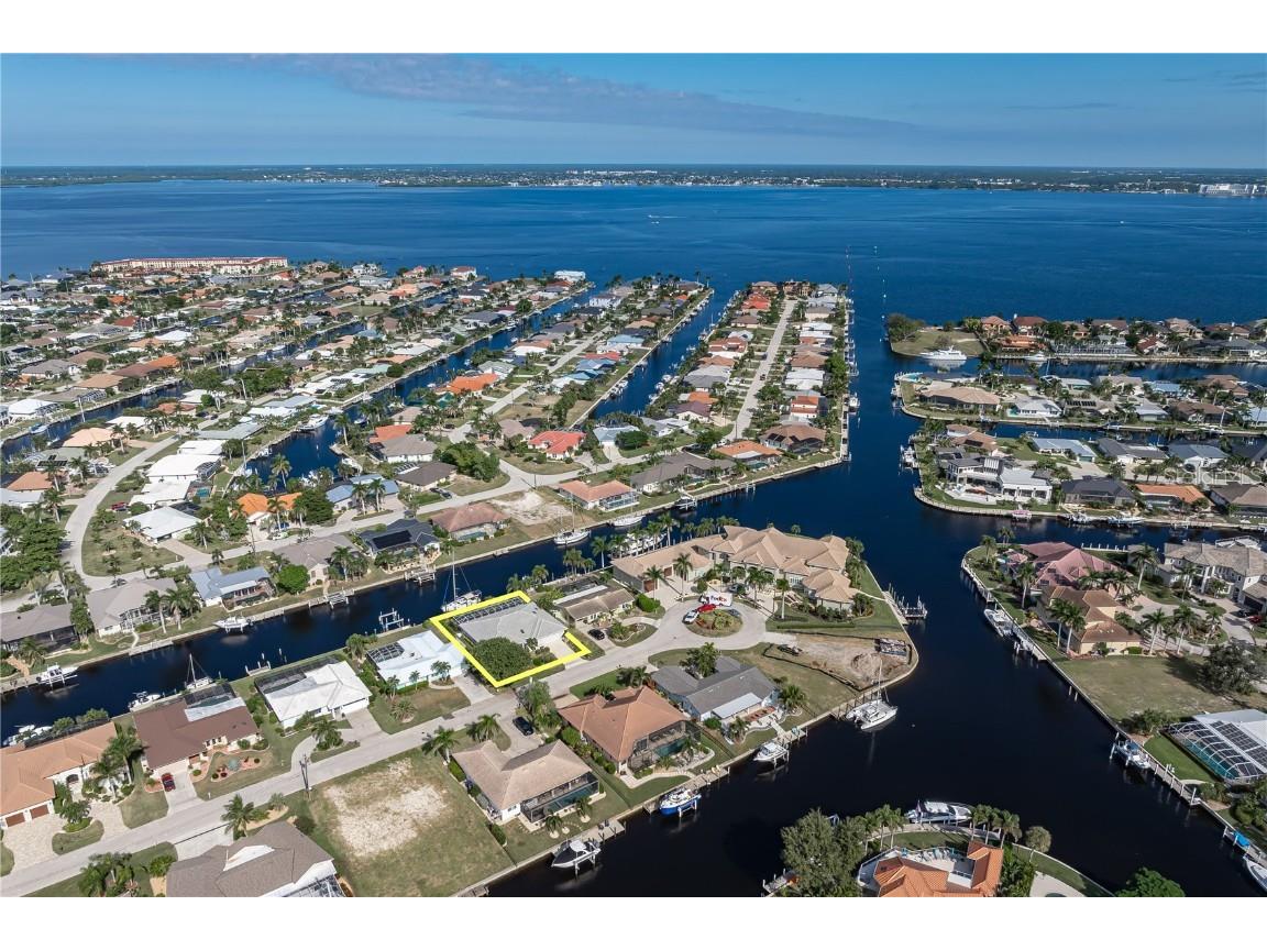 2434 Flora Lane Punta Gorda FL 33950 - SHEEPSHEAD BAY CANAL C7516936 image13