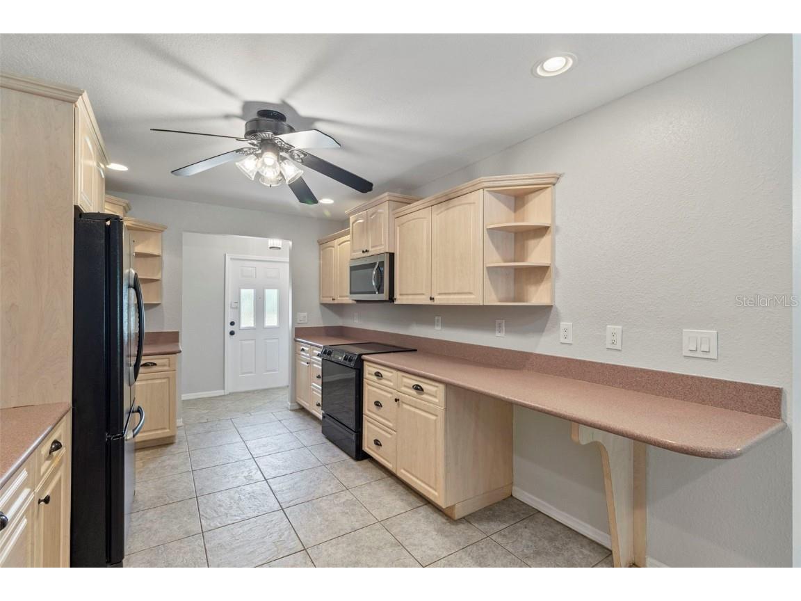 2434 Lake View Boulevard Port Charlotte FL 33948 TB8425954 image12