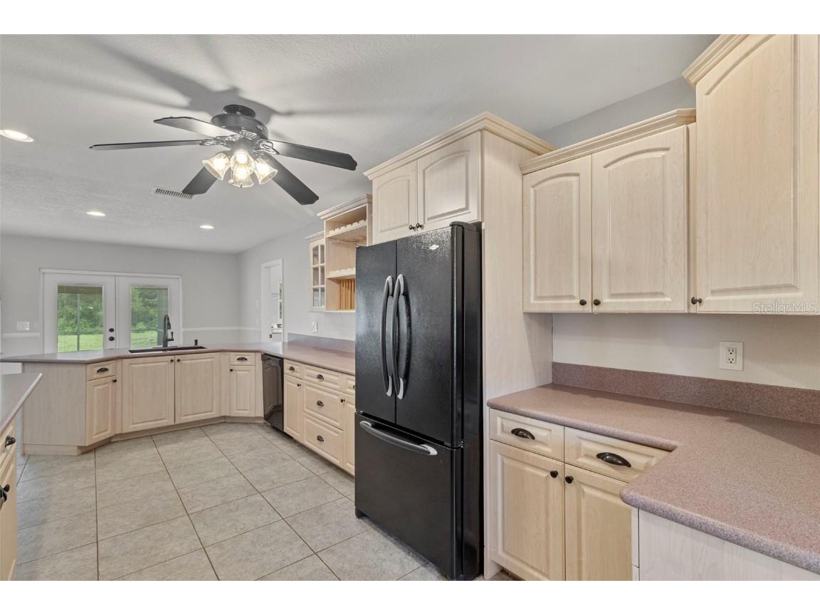 2434 Lake View Boulevard Port Charlotte FL 33948 TB8425954 image13