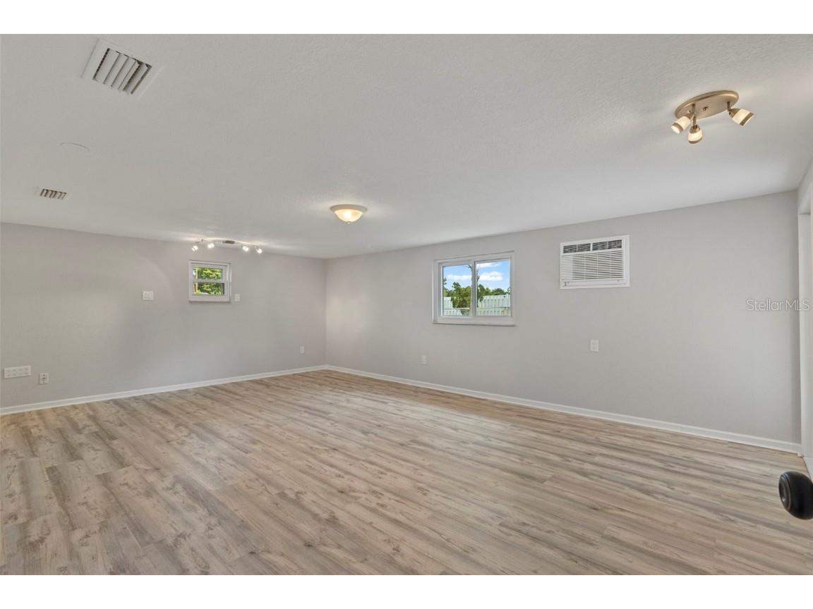 2434 Lake View Boulevard Port Charlotte FL 33948 TB8425954 image24