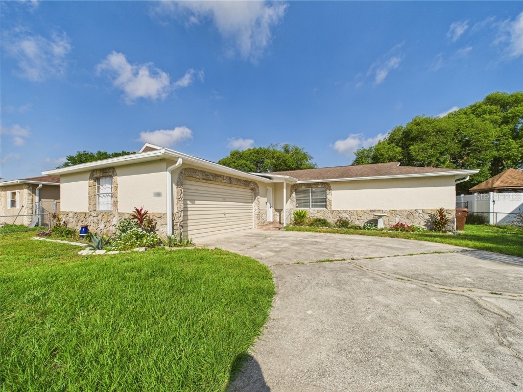2434 Mill Run Boulevard Kissimmee FL 34744 P4933806 image1