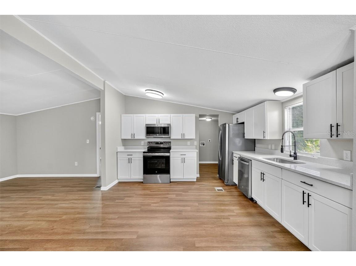 2434 Stanton Street Auburndale FL 33823 L4957181 image10