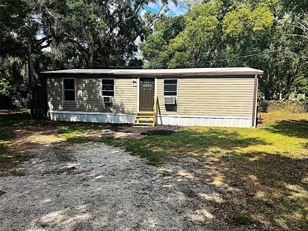 2434 Trenton Road E Lakeland FL 33815 TB8385880 image1