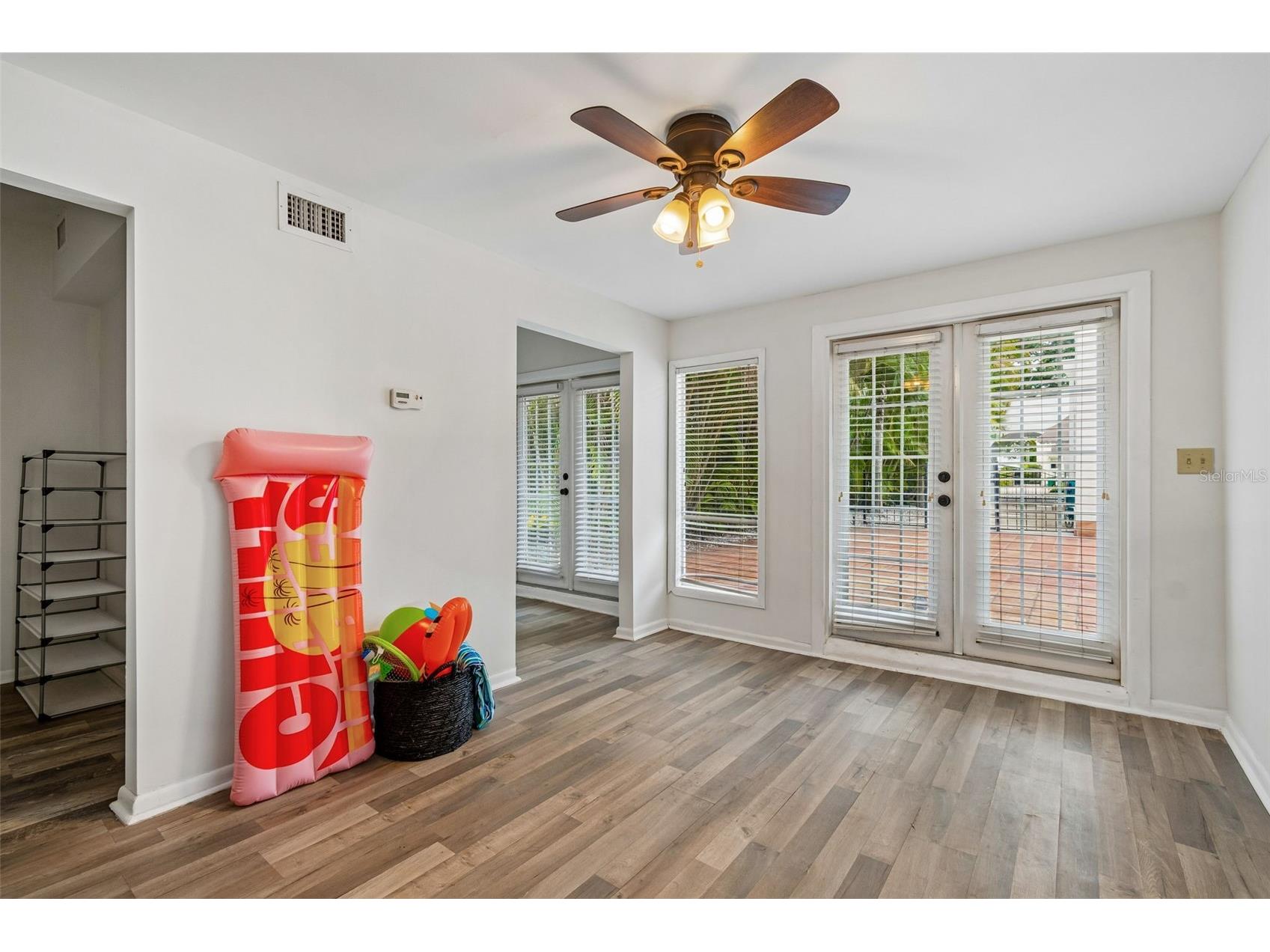 2434 W Prospect Road Tampa FL 33629 TB8510663 image41