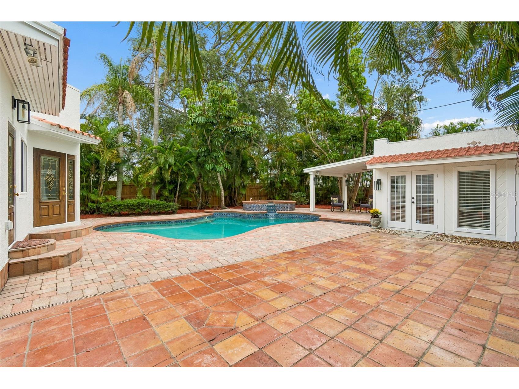2434 W Prospect Road Tampa FL 33629 TB8510663 image48
