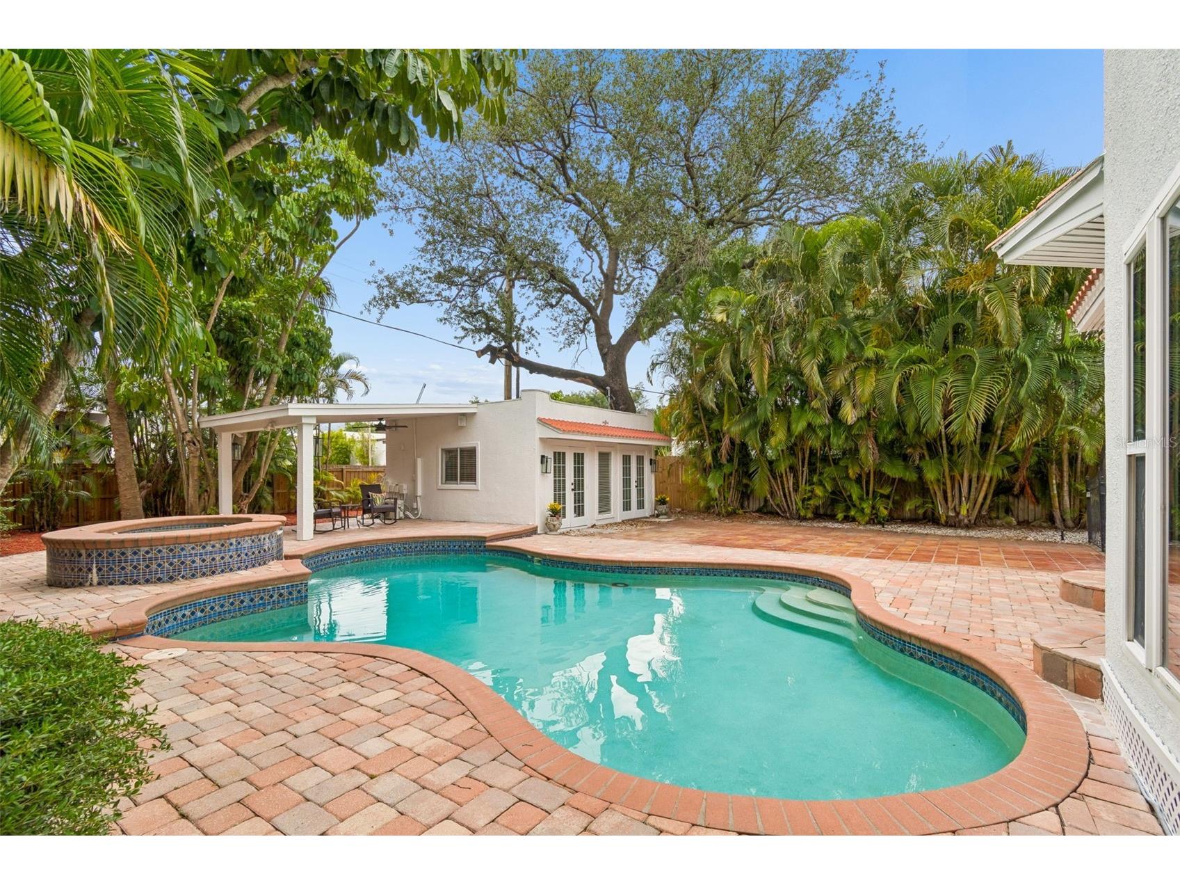 2434 W Prospect Road Tampa FL 33629 TB8510663 image59