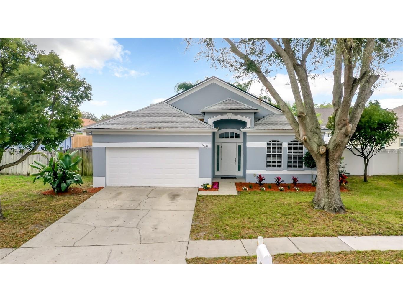 24342 Rolling View Court Lutz FL 33559 W7852940 image1