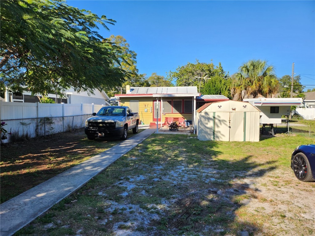 2435 13th Avenue N Saint Petersburg FL 33713 T3493052 image1