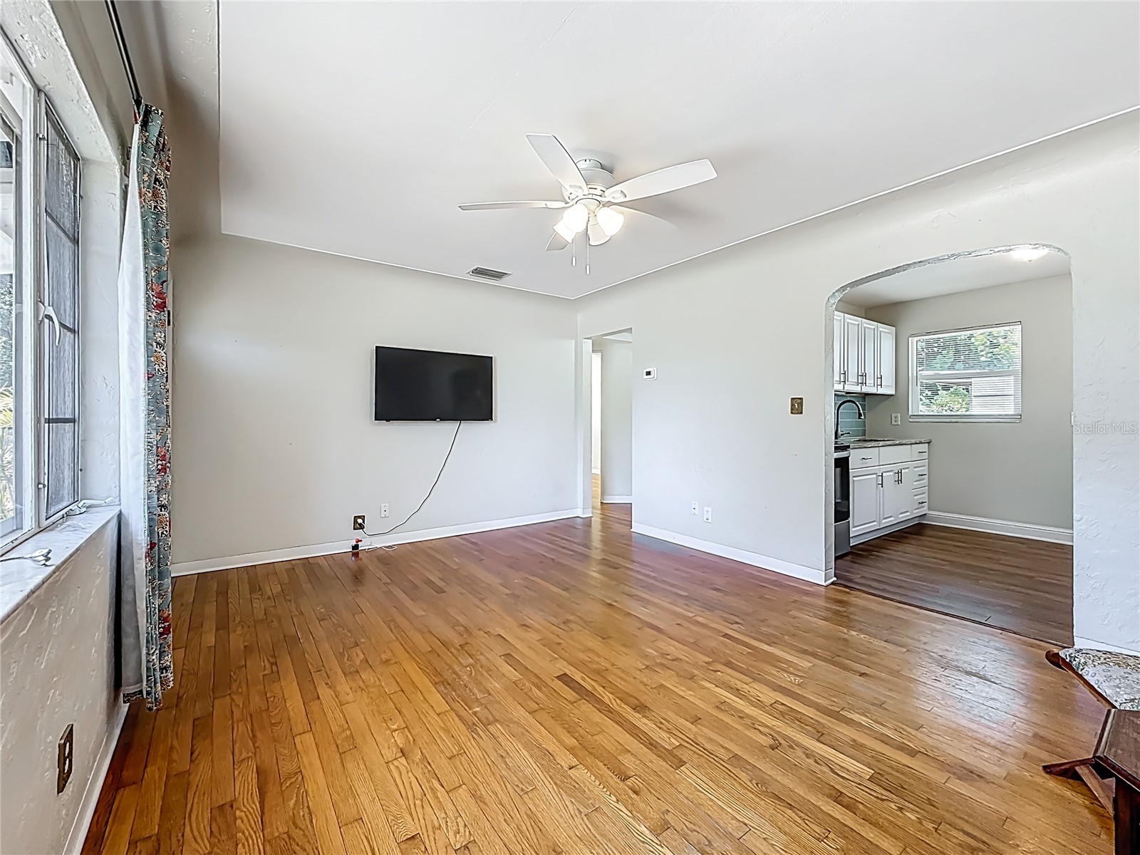 2435 14th Avenue N Saint Petersburg FL 33713 A4690938 image10