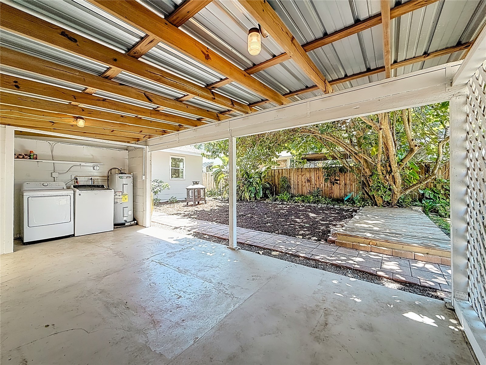 2435 14th Avenue N Saint Petersburg FL 33713 A4690938 image32
