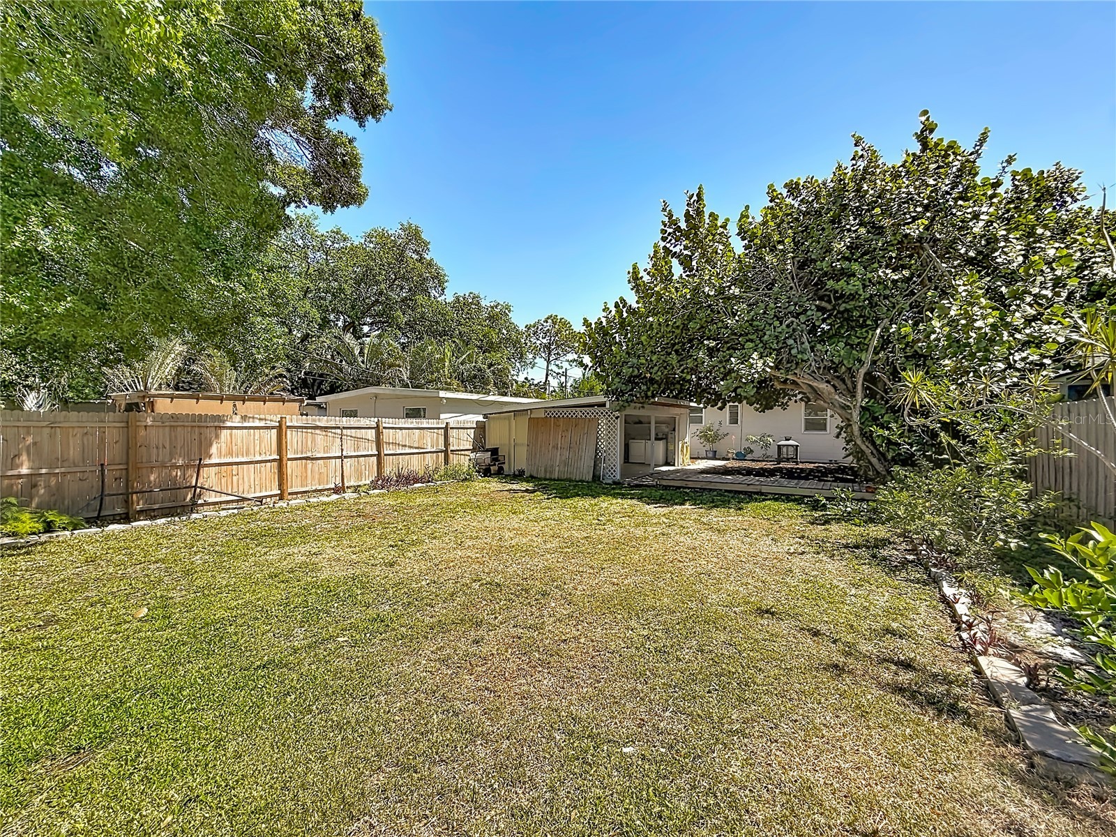 2435 14th Avenue N Saint Petersburg FL 33713 A4690938 image39
