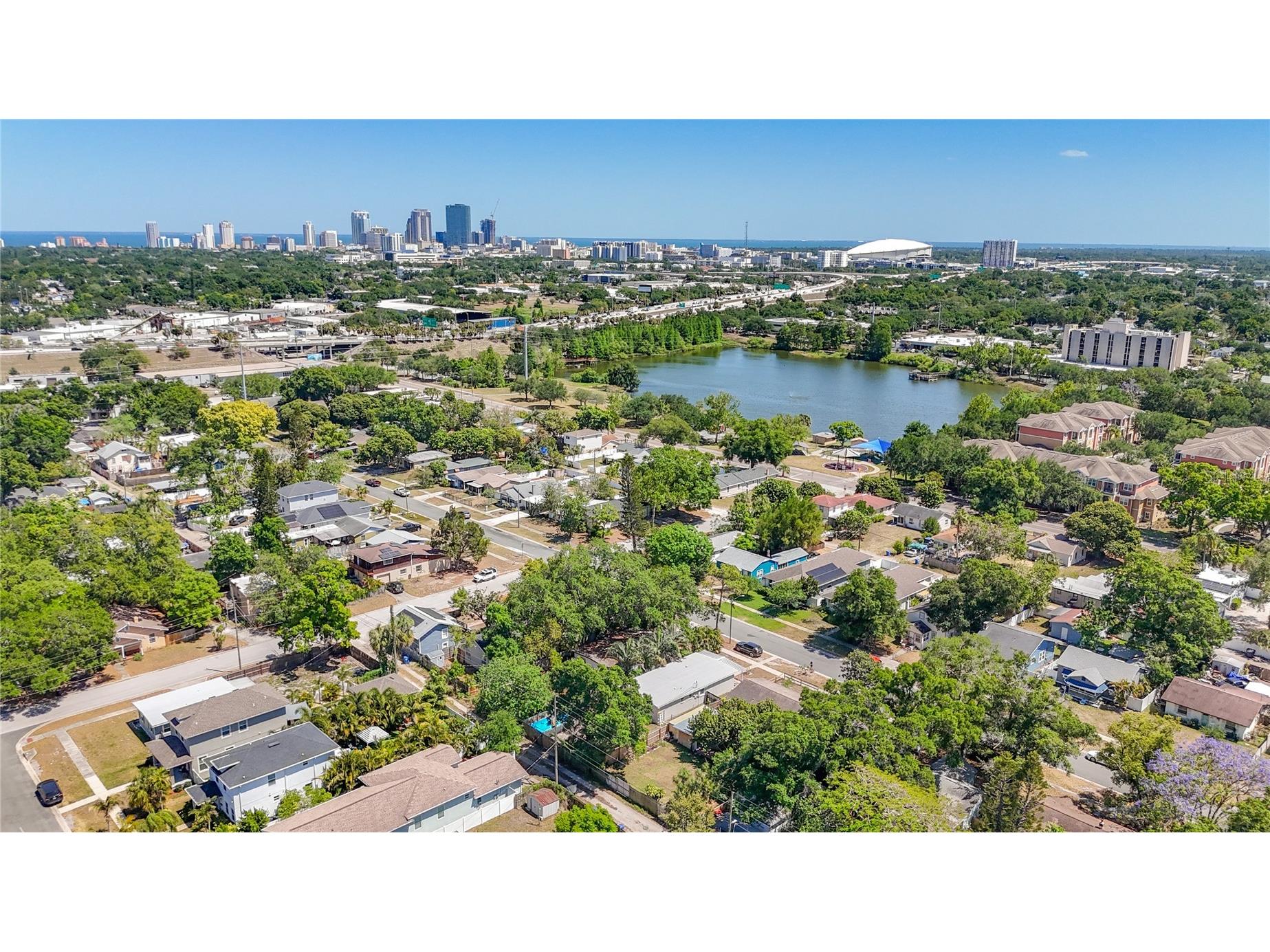 2435 14th Avenue N Saint Petersburg FL 33713 A4690938 image46