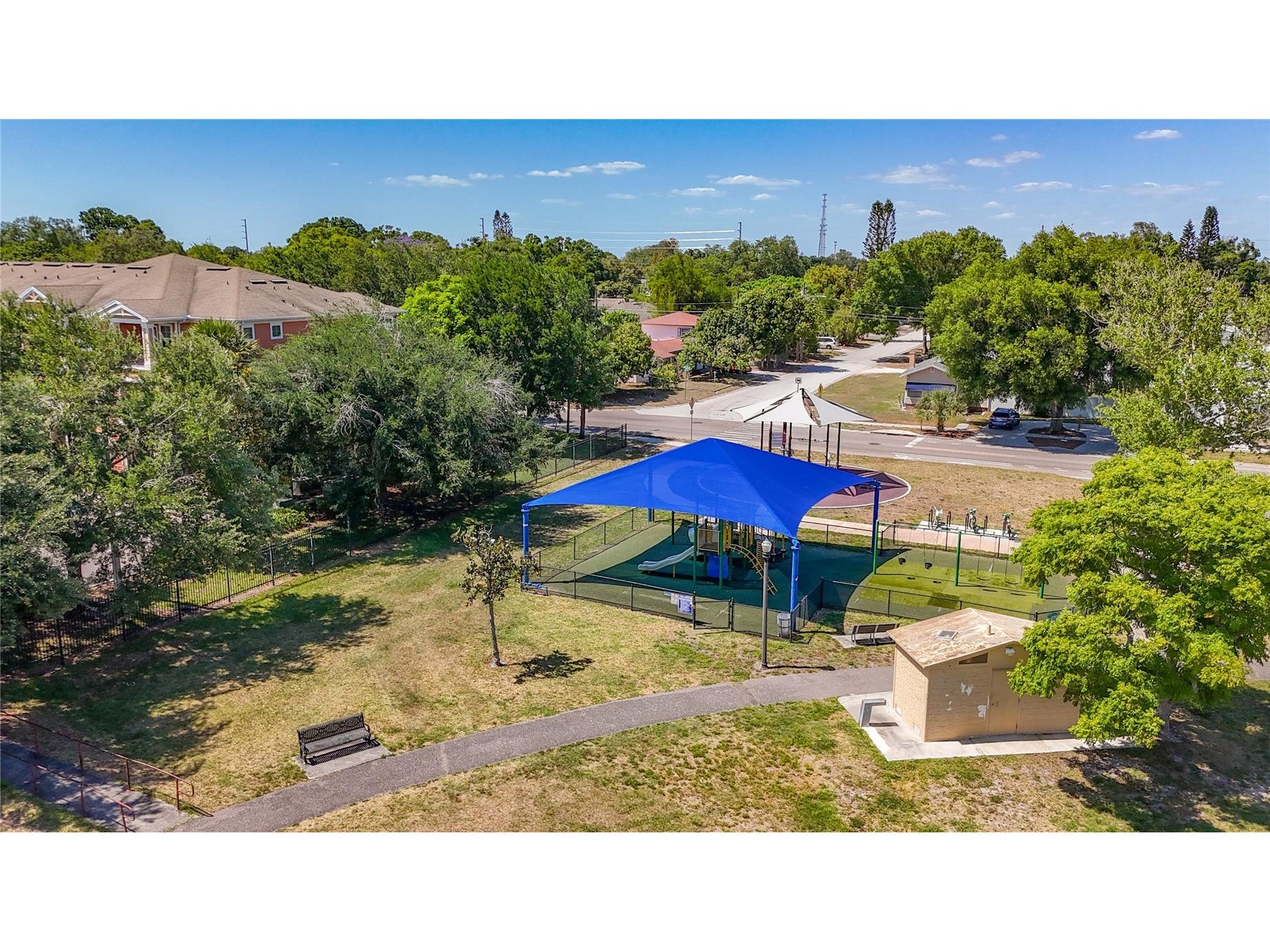 2435 14th Avenue N Saint Petersburg FL 33713 A4690938 image51