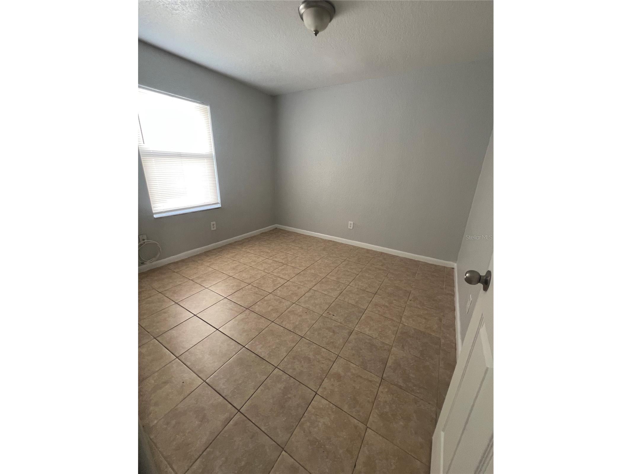 2435 20th Street S #1 Saint Petersburg FL 33712 TB8484839 image7