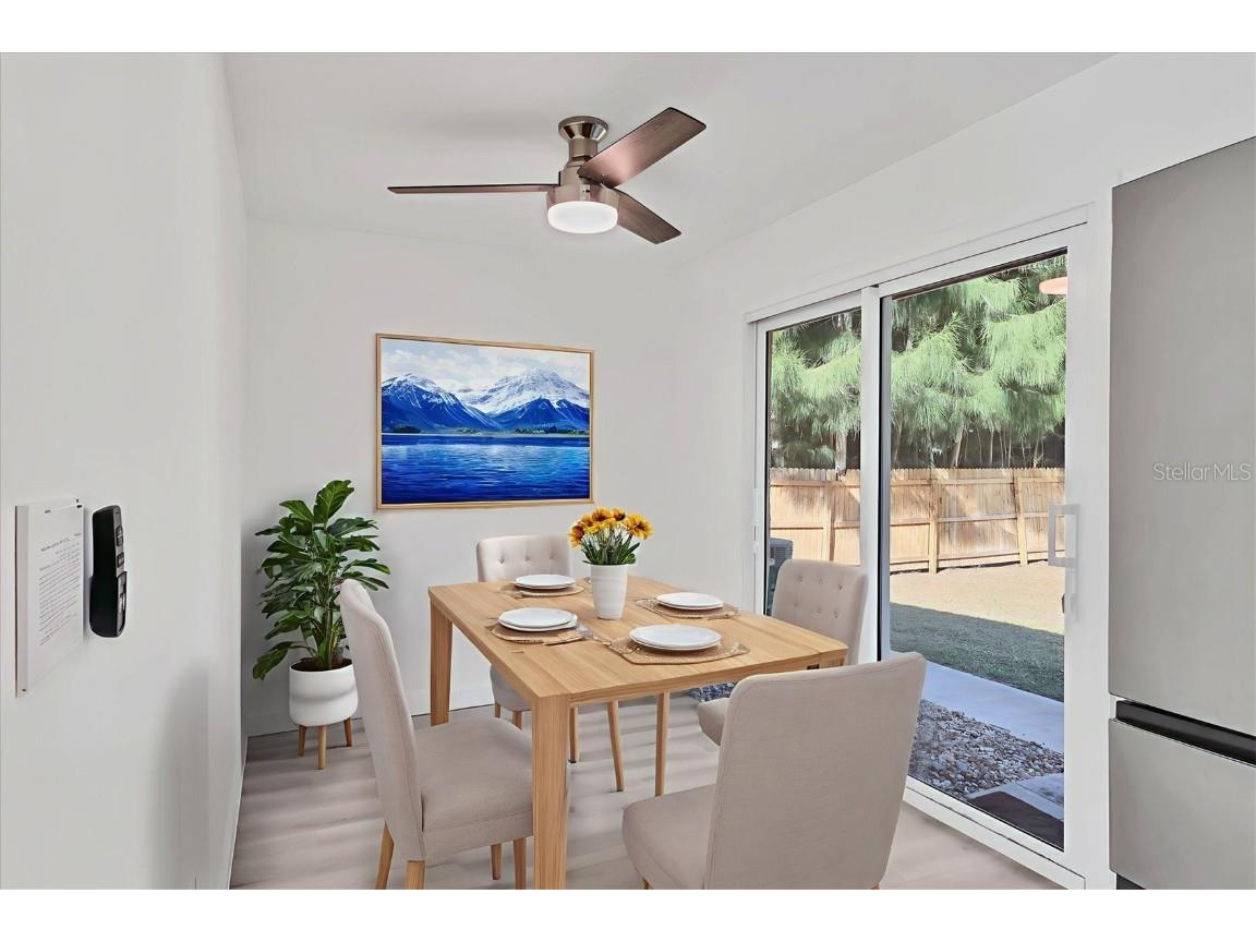 2435 Eugene Street Sarasota FL 34231 A4676302 image12