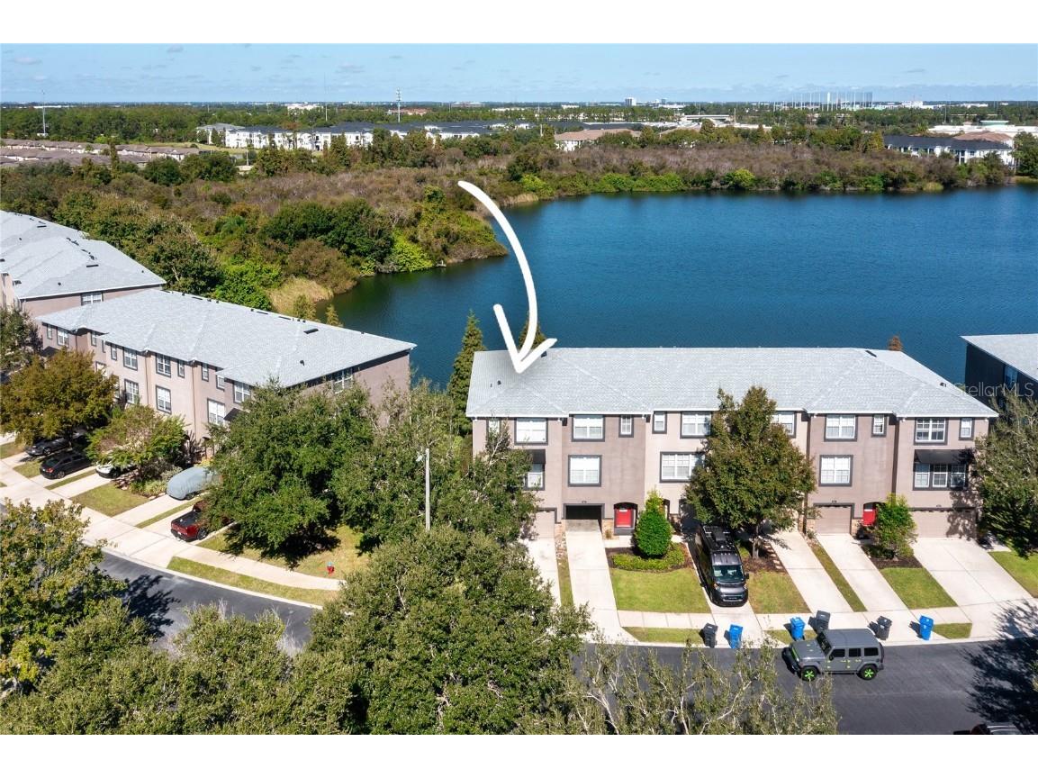 2435 Lexington Oak Drive Brandon FL 33511 TB8441196 image1