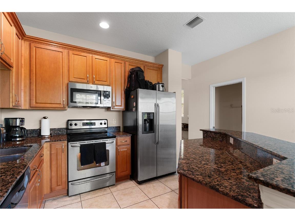 2435 Lexington Oak Drive Brandon FL 33511 TB8441196 image17