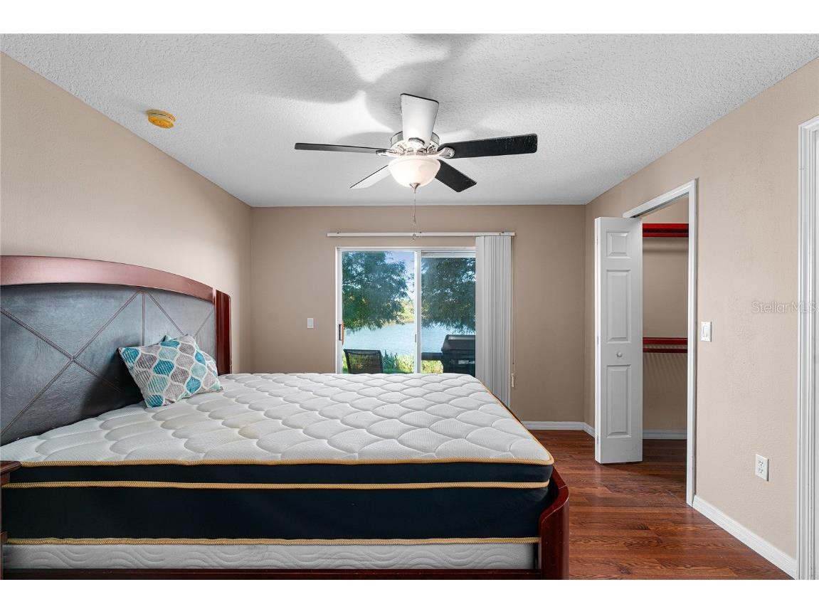 2435 Lexington Oak Drive Brandon FL 33511 TB8441196 image24