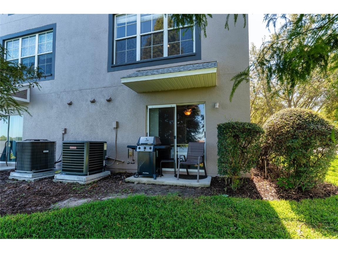 2435 Lexington Oak Drive Brandon FL 33511 TB8441196 image42