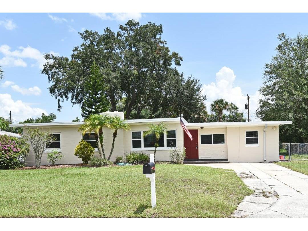 2435 S Myrtle Avenue Sanford FL 32771 O6135570 image1