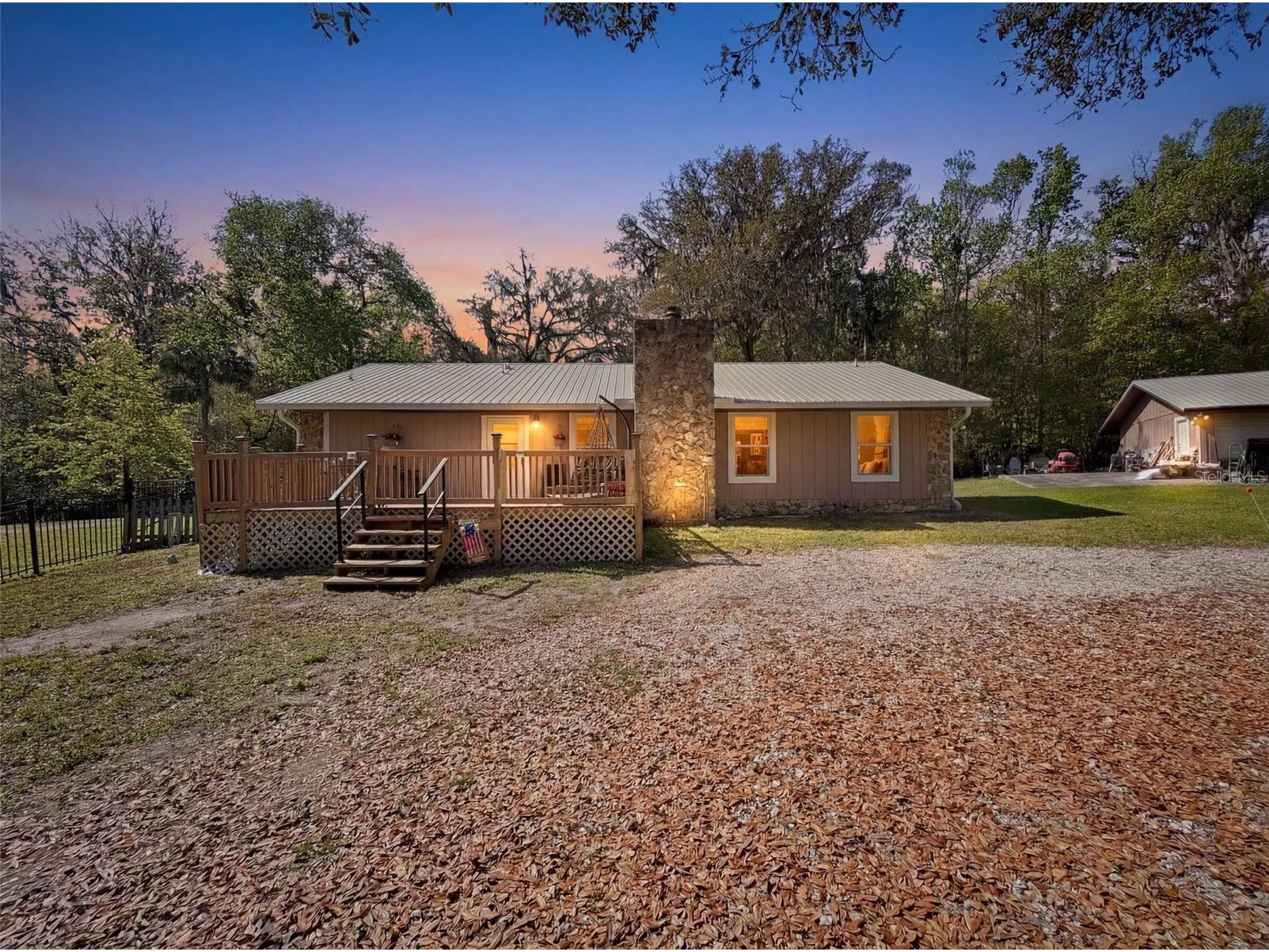 24350 Lanark Road Brooksville FL 34601 W7883484 image1
